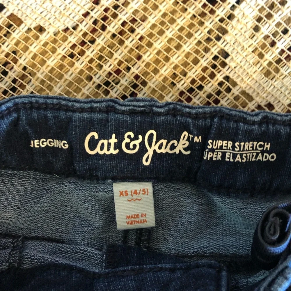 Old Navy 4t cat Jack  4/5 Kids' Blue Jeans bundle